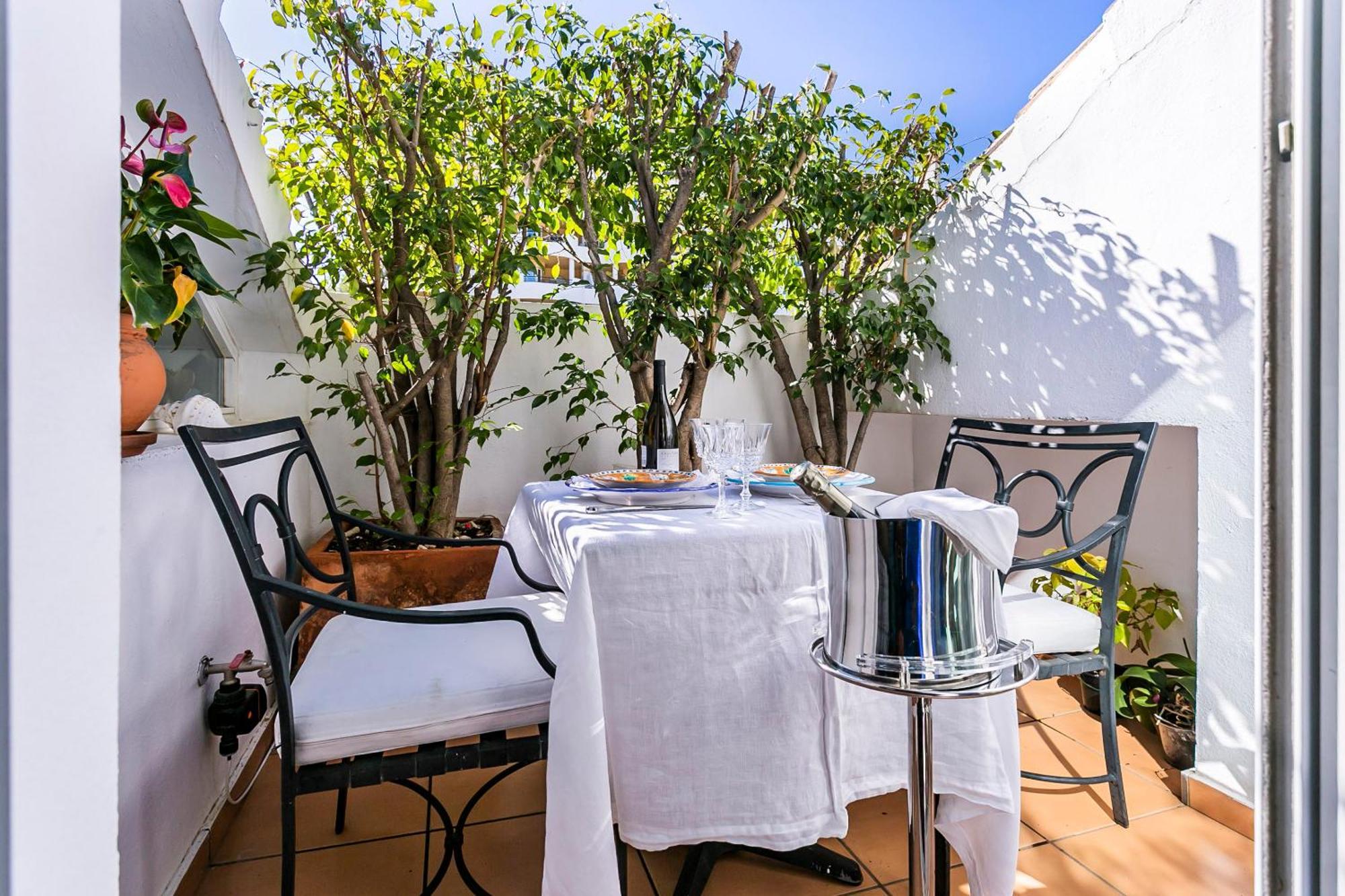 ماربيا Molo Luxury Suites Puerto Banus المظهر الخارجي الصورة